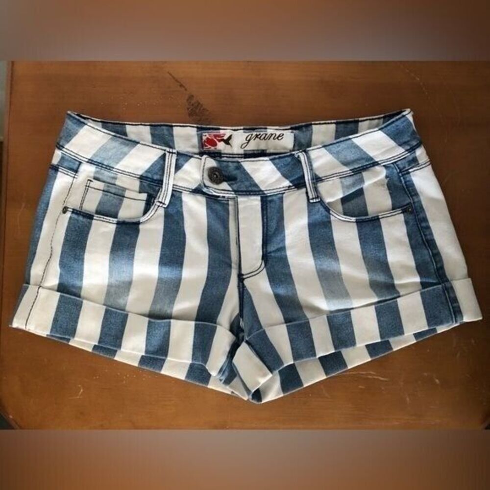 Grane Blue and‎ White Striped Shorts